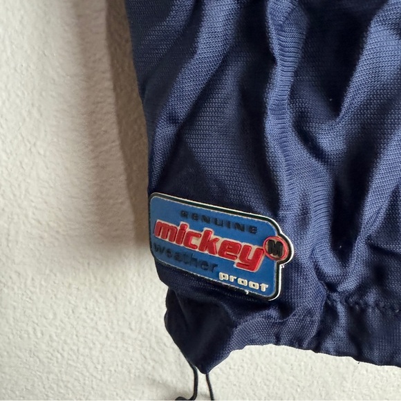 Disneyland Vintage Windbreaker Mickey Weather Proof Jacket Size Medium - Picture 3 of 11